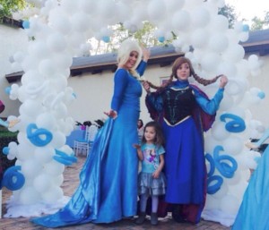 Anna & Elsa                                                       